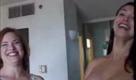 Kendra Lust ham Mandingo dövülerek erotic videolar
