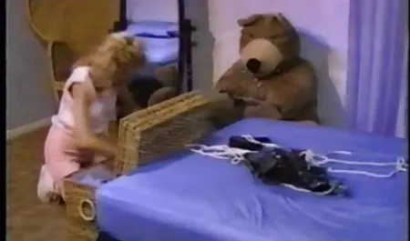 Sıcak bebek erotizm videolari