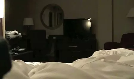 Neşeli bebeğim Ashley bir erotık sahneler arabada bir günlük üzerinde becerdin alır
