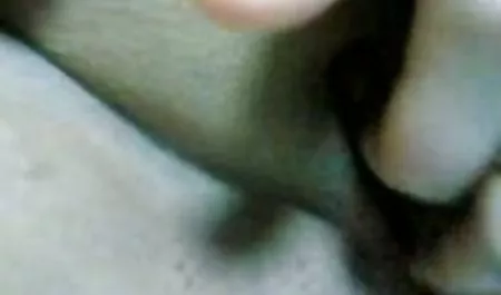 Ailesi gidince hep sikeyim! kısa erotik videolar