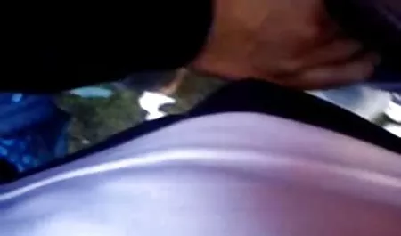 Esmer sahiptir erotikseksvidyo kişinin bakım bi-bi-si ve ve