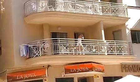 2 lezbiyen nasıl erotik kısa video izle