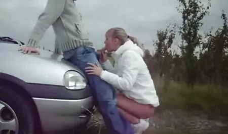 Eski iki yaşlı erotik sinema video adam nasıl seks genç - Sofia, gider
