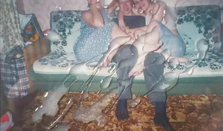 Elleri, onu kedi, sansürsüz erotik video horoz